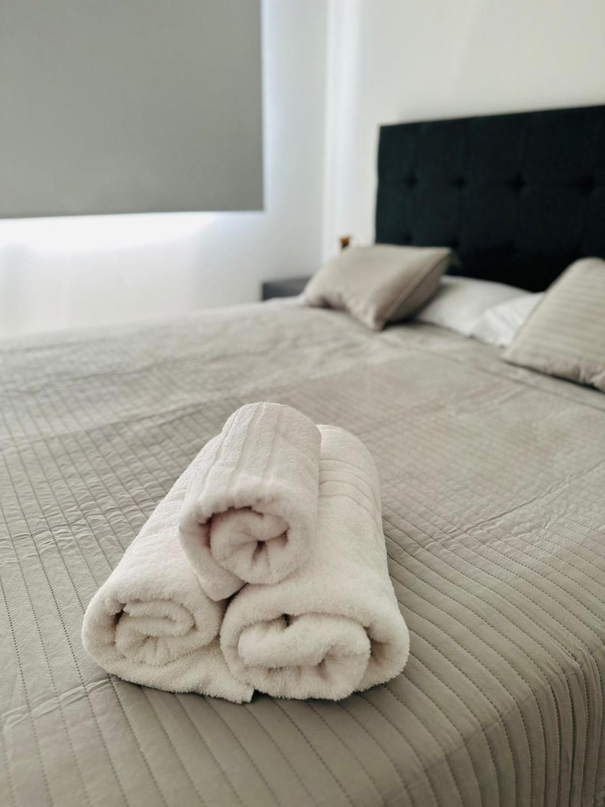 Apartamento Op Amoblado En Capital *